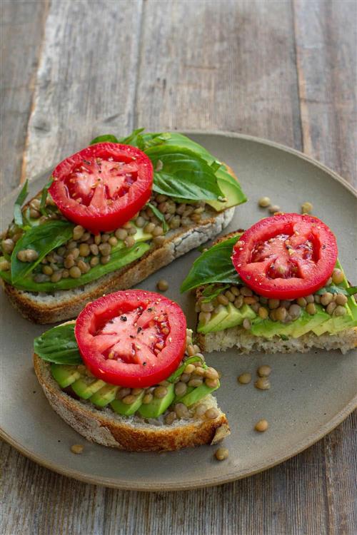 Desayunos con aguacate sanos ricos y fáciles