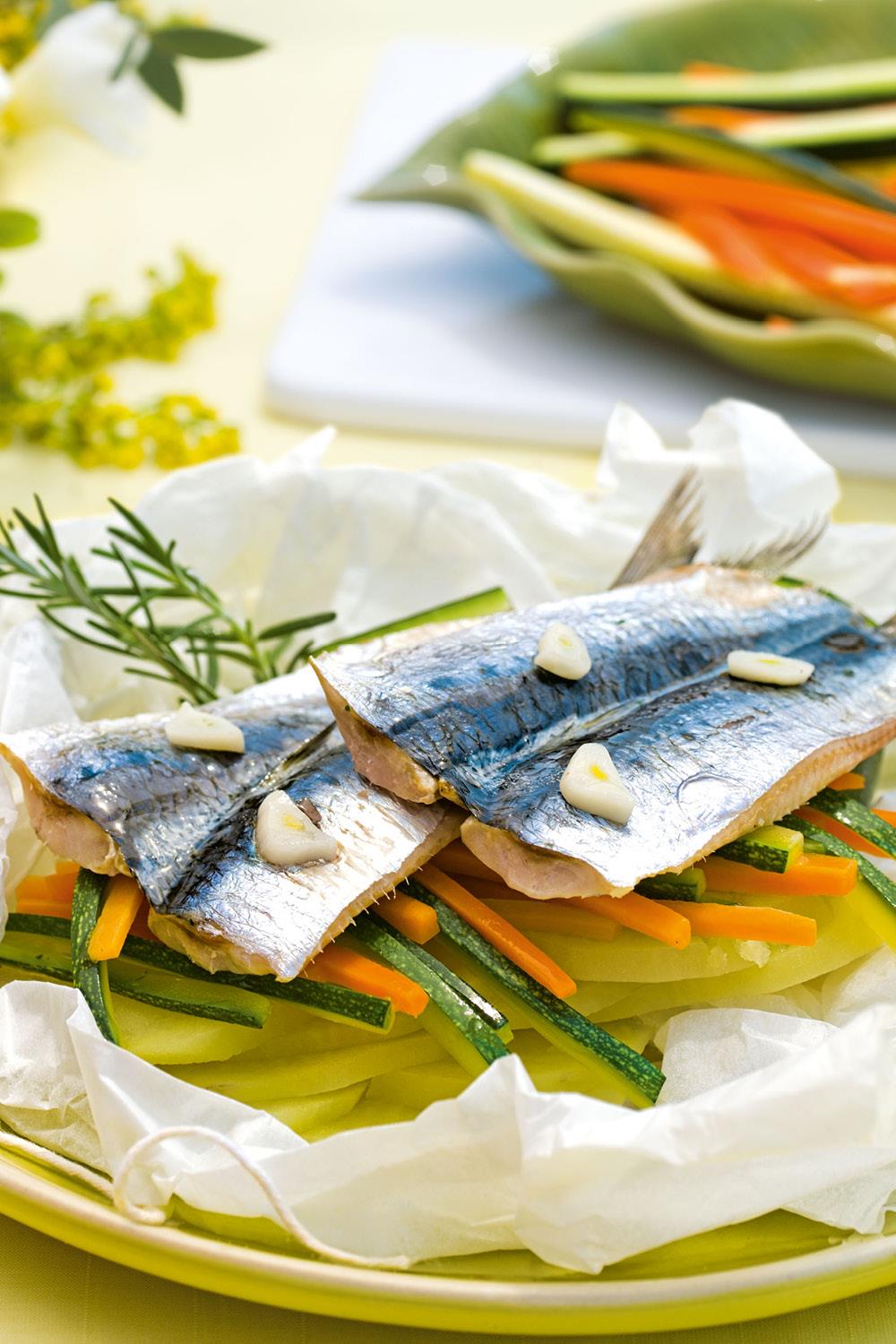 Comidas rápidas: sardinas en papillote con verduras
