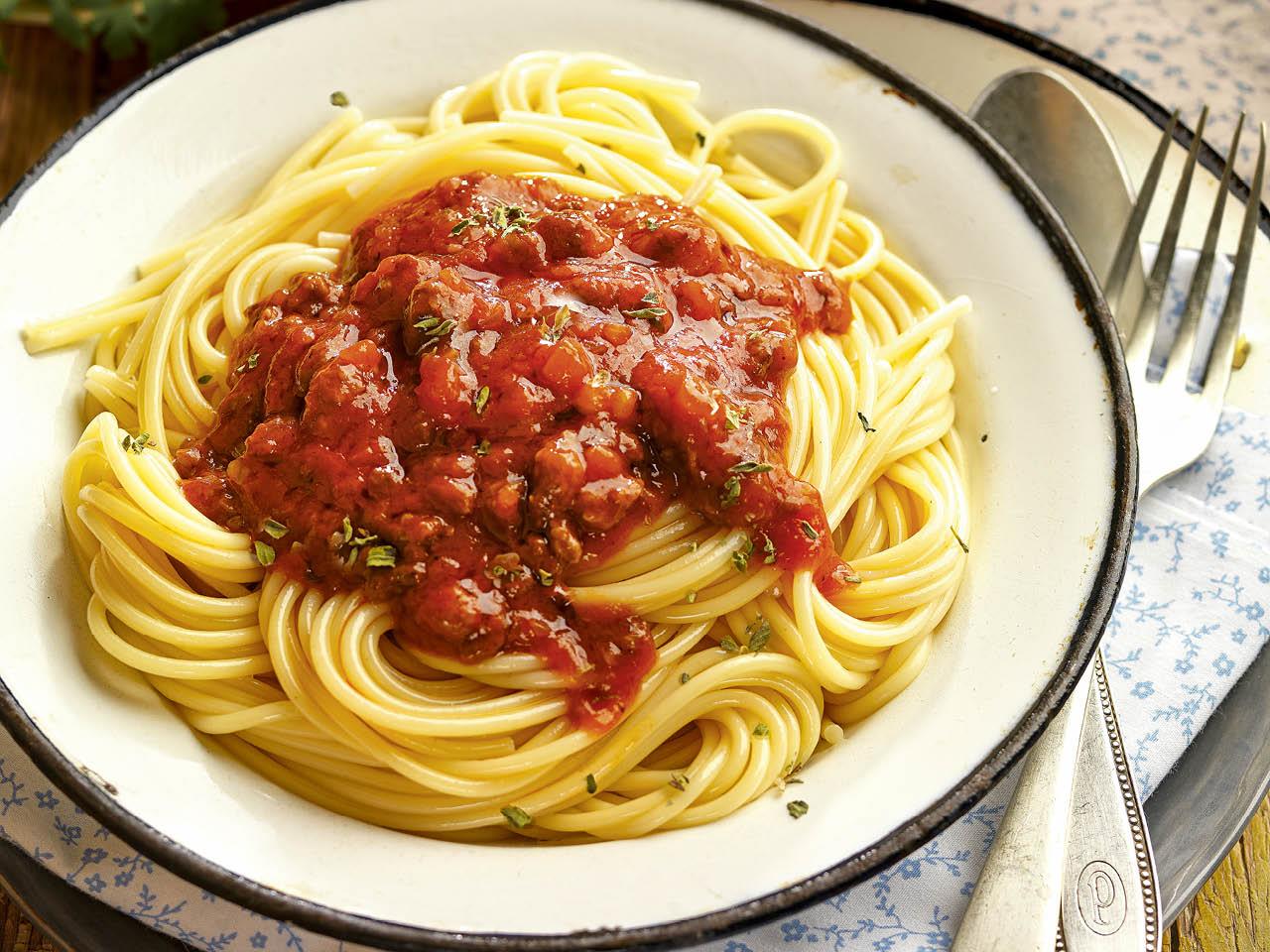 que comer hoy espaguetis salsa bolonesa