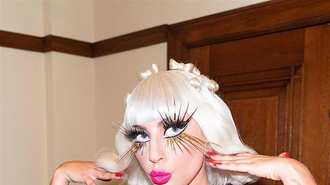 La impactante confesión de Lady Gaga en Instagram para anunciar su maquillaje
