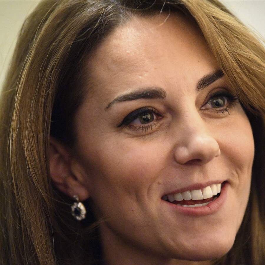 Kate Middleton se ha enamorado de esta diadema de Zara recién llegada a tienda 
