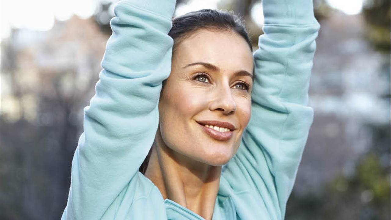 5 formas de ejercicio sin pisar el gym (que no cansan y adelgazan)