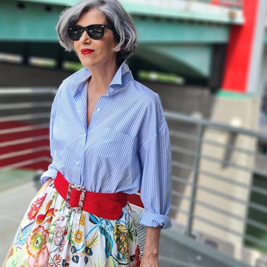 El lookazo de Carmen Gimeno con la falda larga de Zara más bonita para las mujeres de más de 50 años