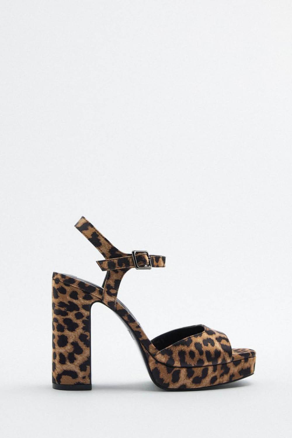 Sandalias de leopardo