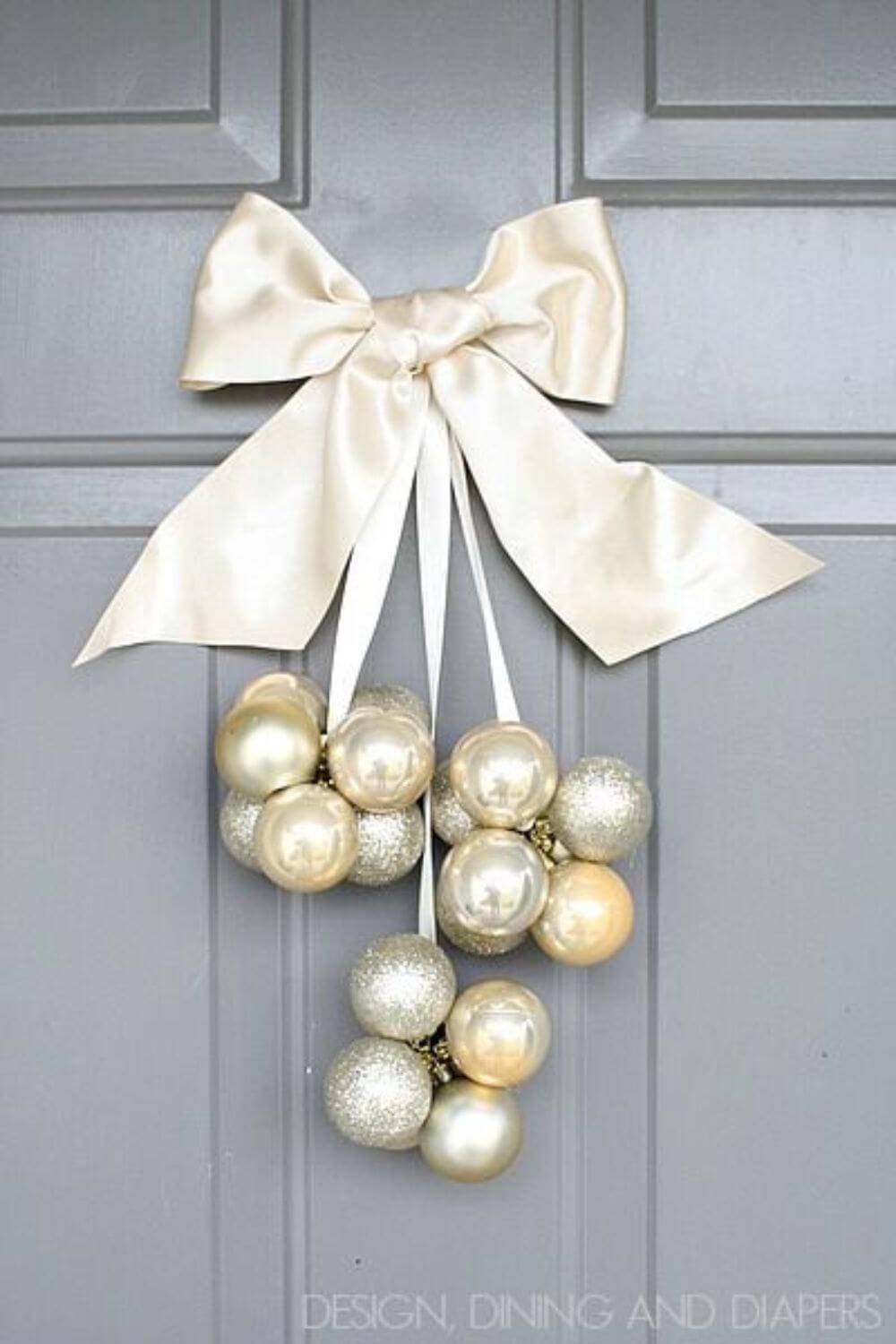 decoraciones de Navidad para puertas en plata