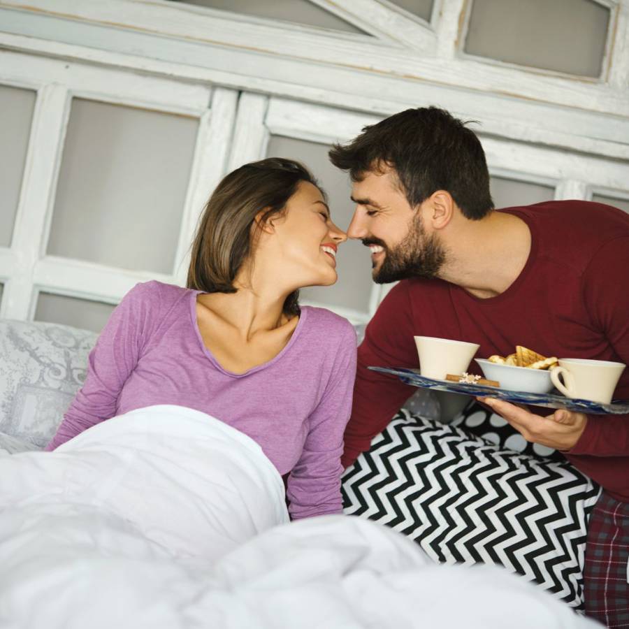 ¡Buenos días, mi amor! 25 frases bonitas para dar los buenos días a tu pareja