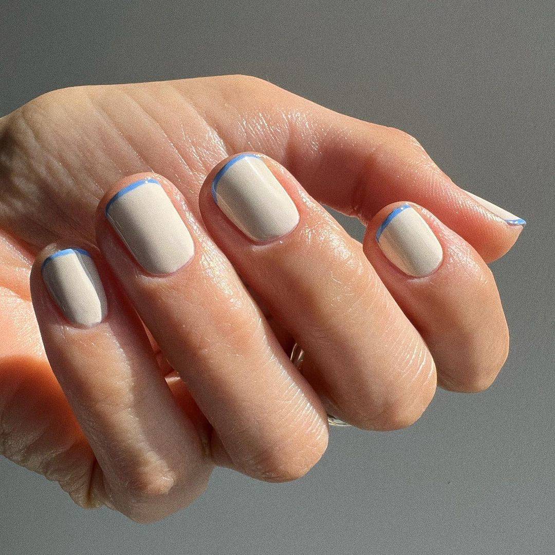 Manicura francesa para uñas cortas: tonos pastel