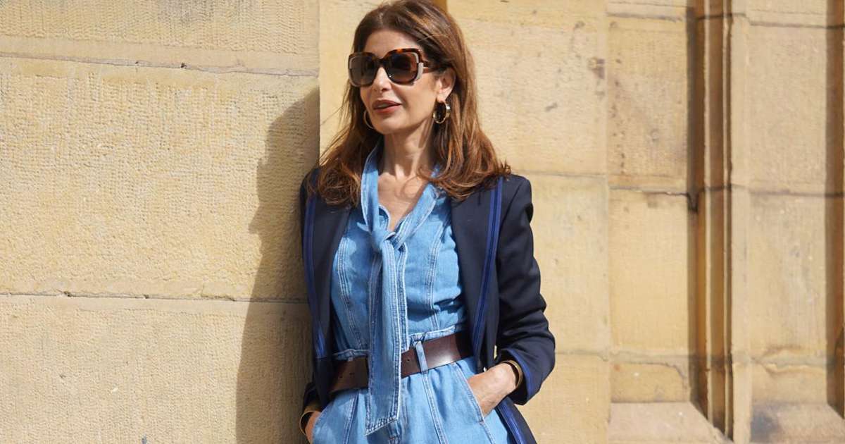 Stradivarius lanza el vestido camisero denim para esta primavera