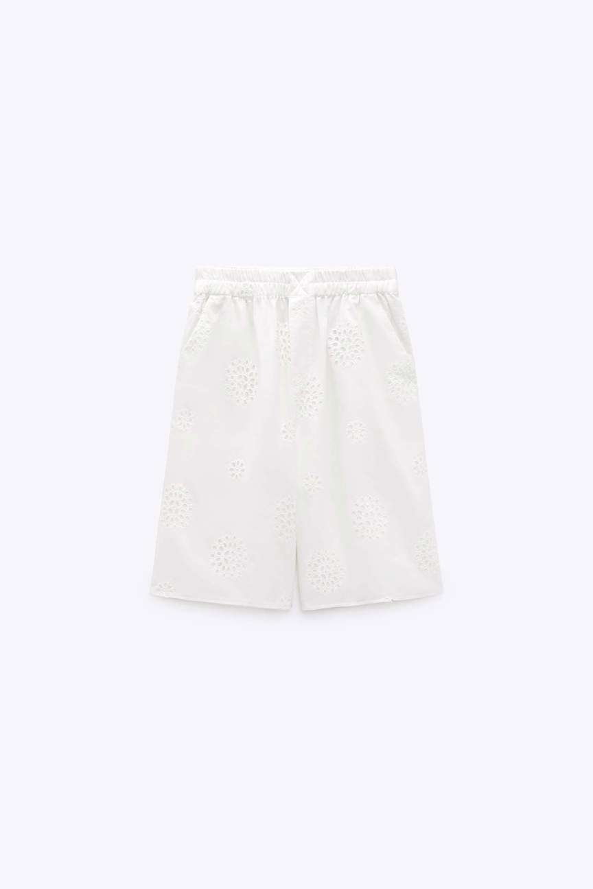 Pantalones cortos de Zara con bordados