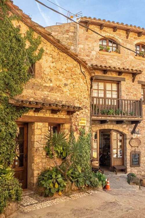 Los 25 Pueblos M s Bonitos Cerca De Barcelona Seg n Los Expertos Viajeros los-25-pueblos-m-s-bonitos-cerca-de-barcelona-seg-n-los-expertos-viajeros