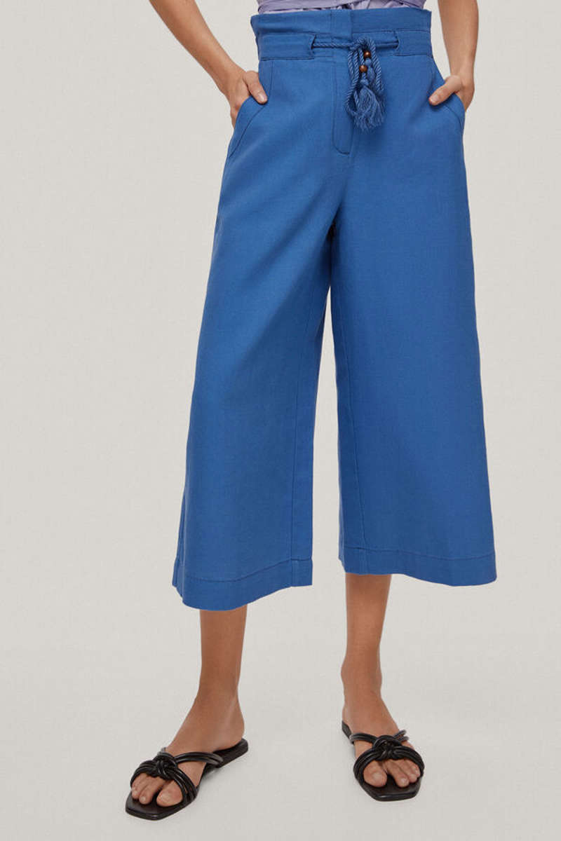 Pantalón paperbag de lino en azul 