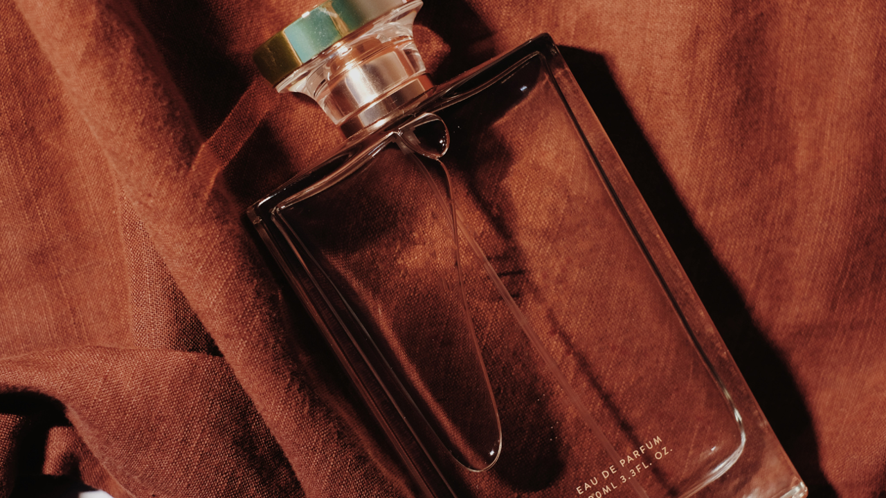 10 perfumes de Massimo Dutti que huelen a lujo y desprenden elegancia (desde 9€)