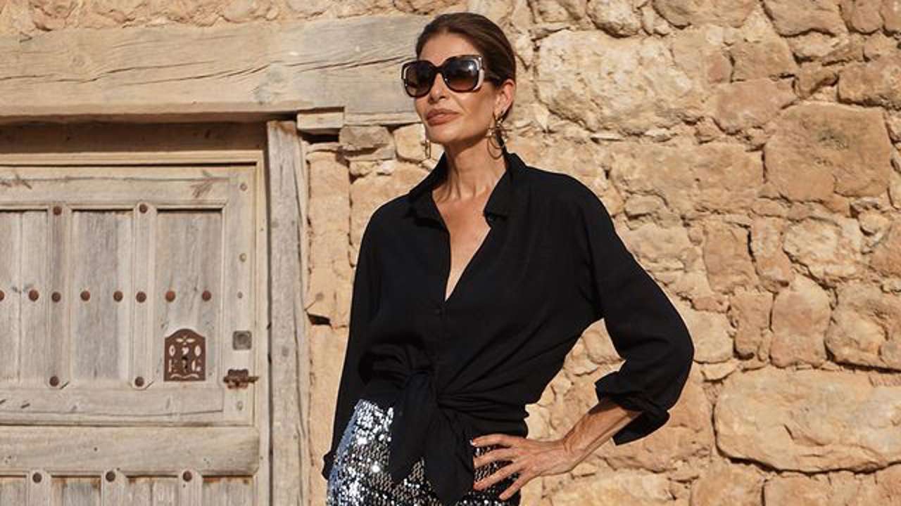 Las influencers +50 se ponen de acuerdo: estas blusas de Zara de nueva temporada son las más elegantes para las noches de verano