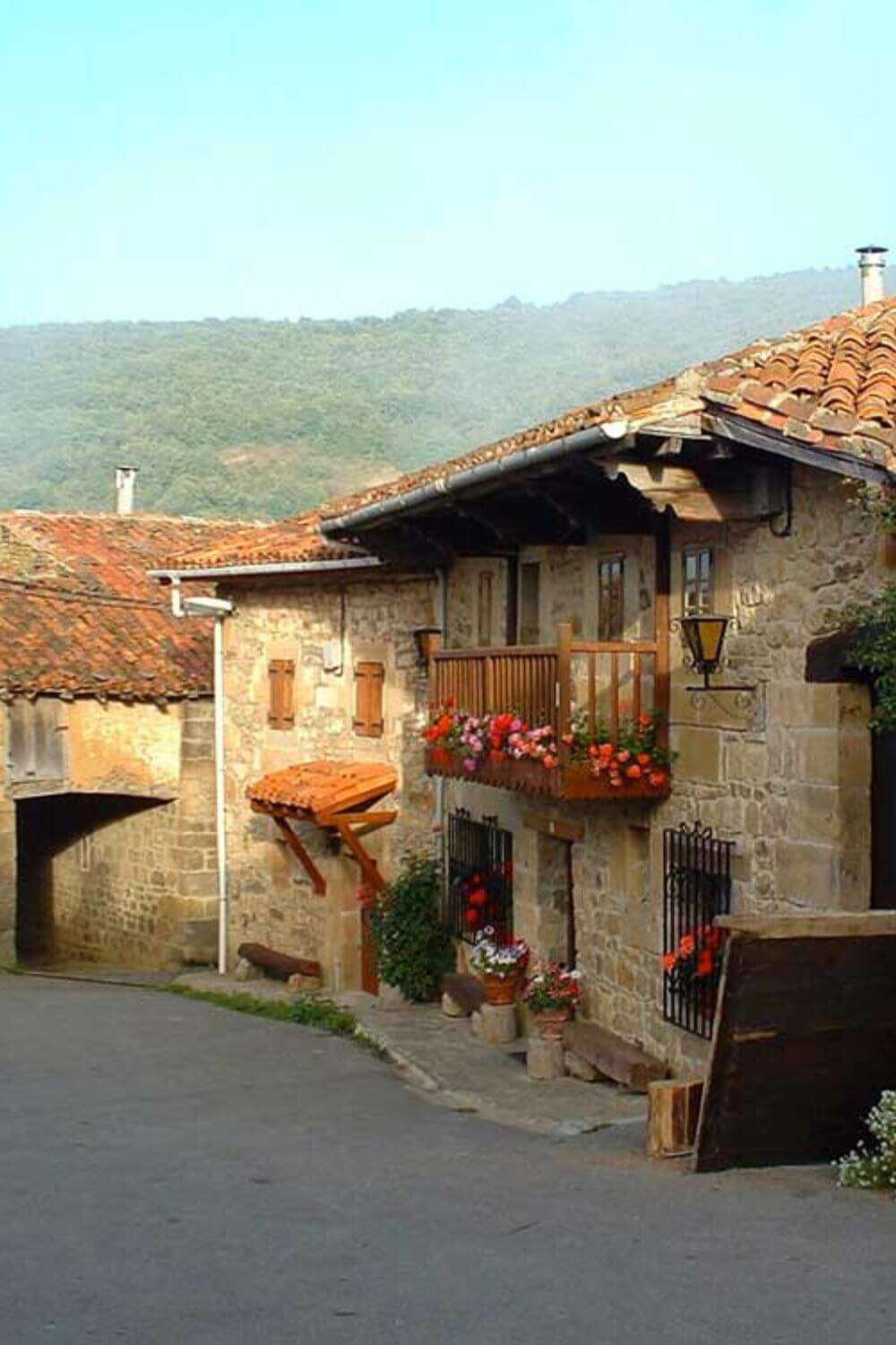 pueblos bonitos de cantabria aldea de ebro