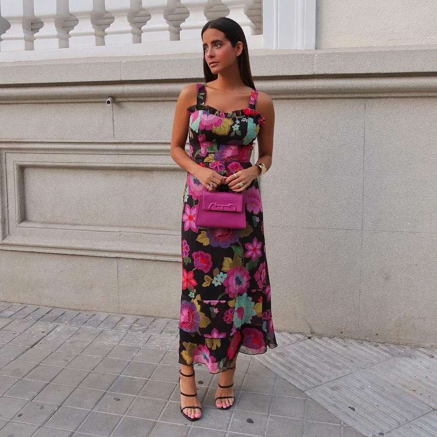 10 vestidos largos y elegantes de la nueva temporada de Sfera con un toque informal