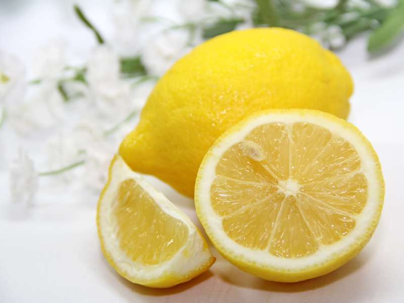 El truco del limón para dormir por las noches