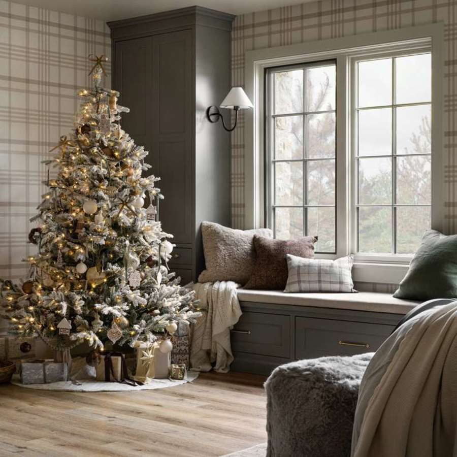 Así es cómo debes limpiar el árbol de Navidad antes de decorarlo