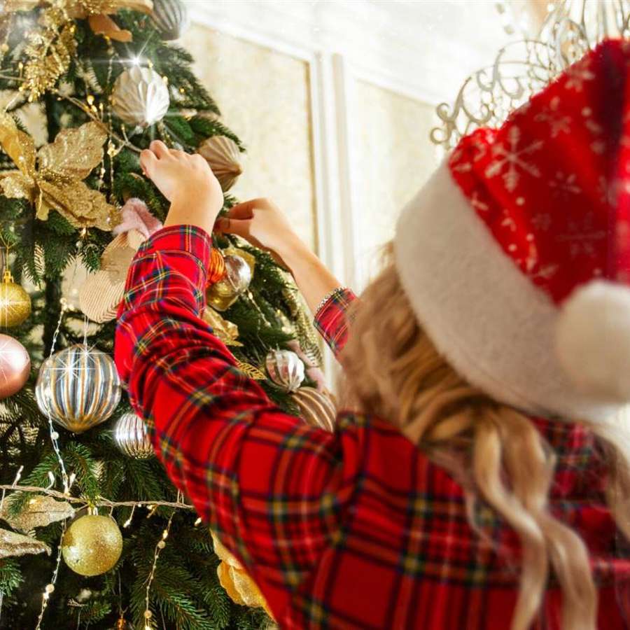 Calculadora online para saber cuántas bolas y luces necesita tu árbol de Navidad