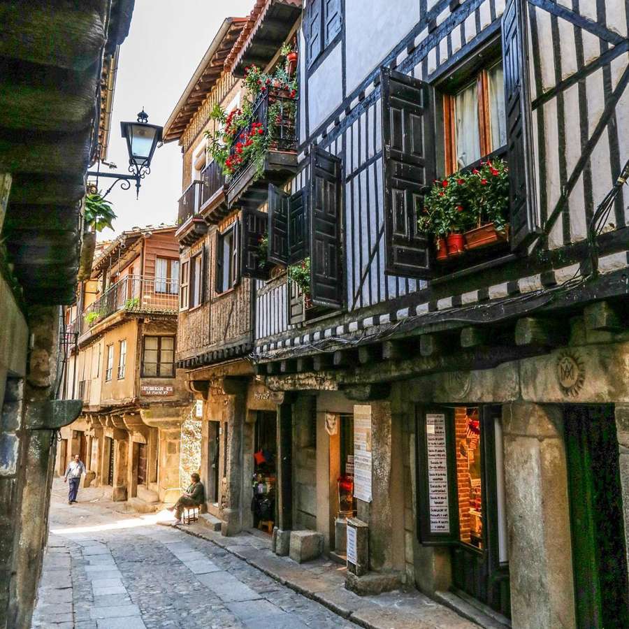 5 pueblos de España increíbles que parecen un Belén de Navidad (ideales para visitar en diciembre)