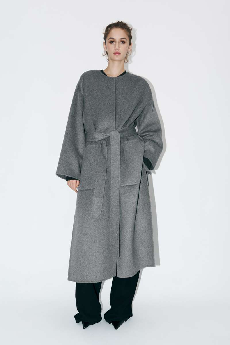 Abrigo gris de Zara