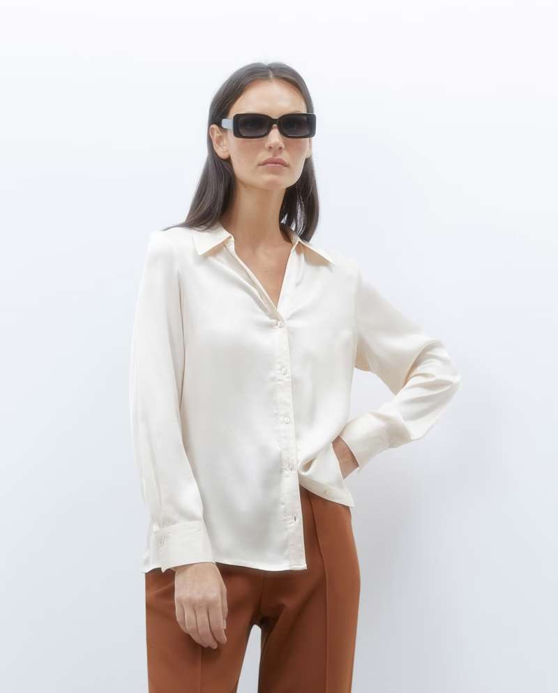 blusa blanca menos 36 euros 06