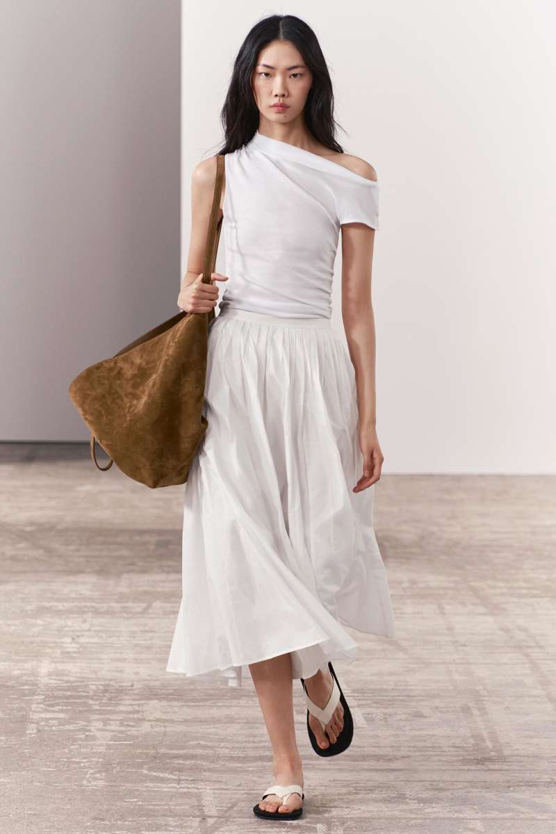 Falda blanca de Zara