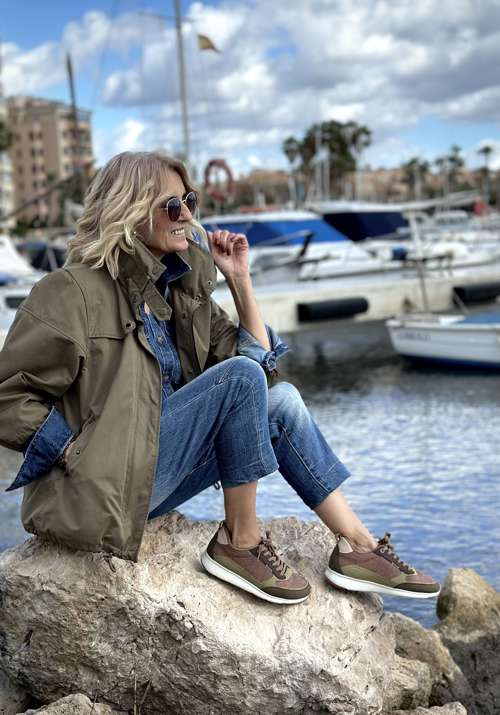 Las zapatillas más cómodas “Made in Spain” que enamoran a la infanta Sofía y obsesionan a las madres son el regalo perfecto por el Día de la Madre
