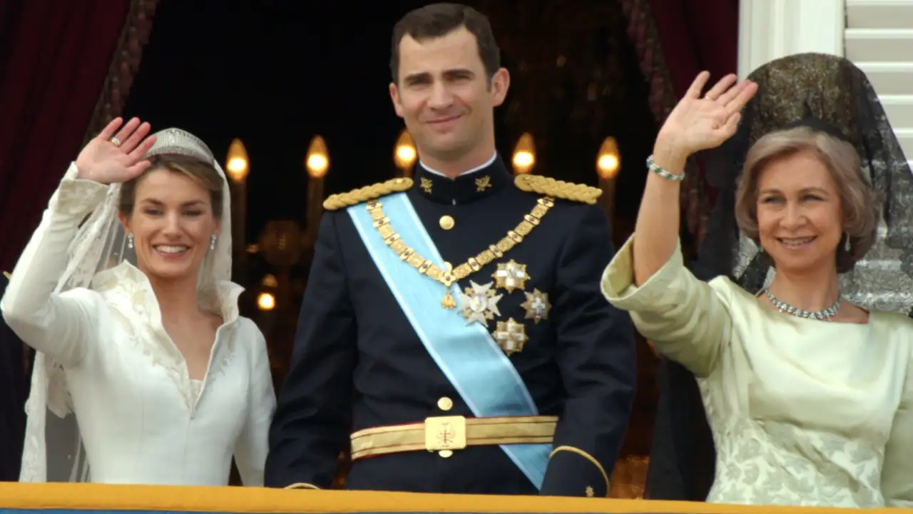 La única decisión que Letizia le dejó tomar a doña Sofía en el día de su boda con Felipe