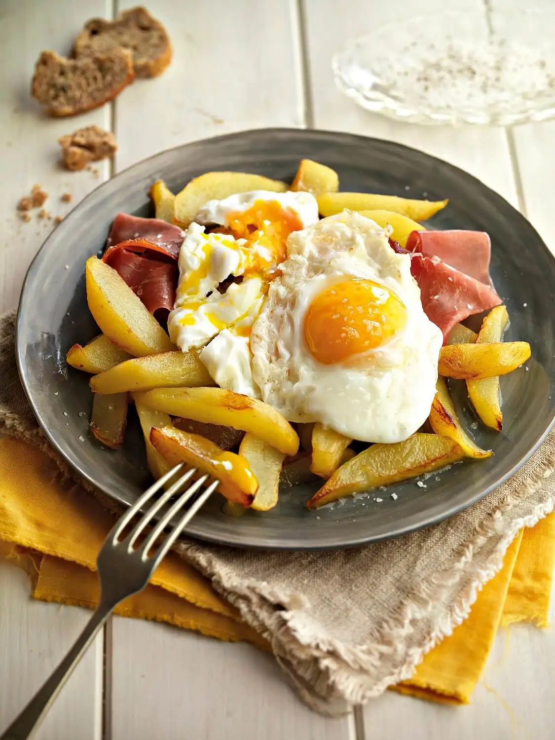 cenas españolas Huevos fritos con patatas