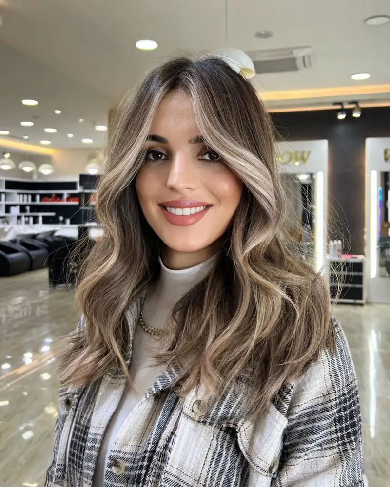 Mechas para disimular canas face framing