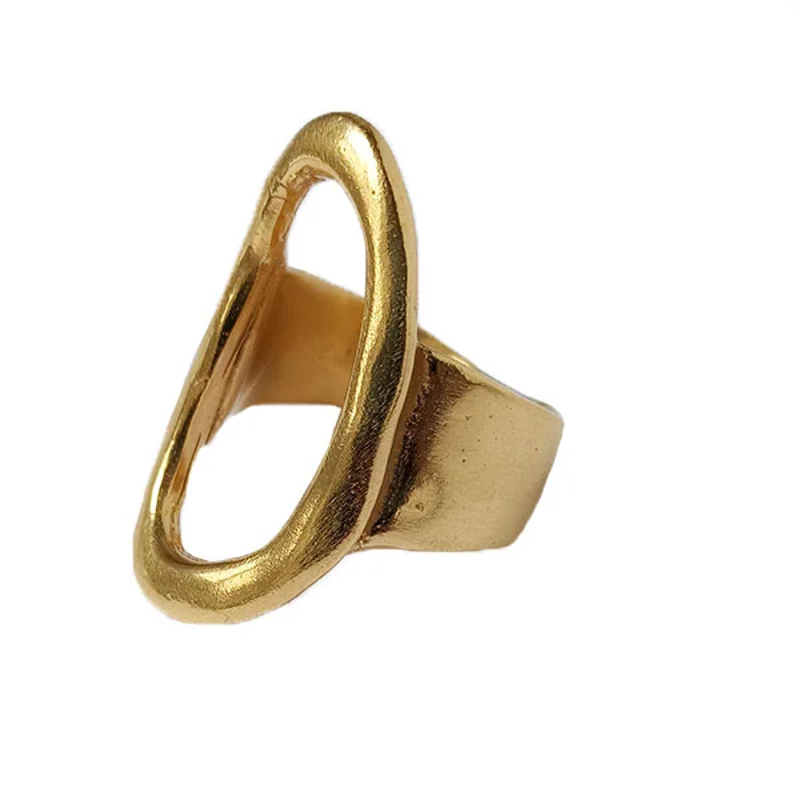 The Queen ring