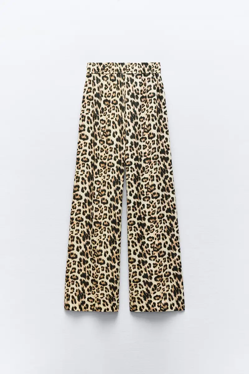 Pantalón con estampado de leopardo