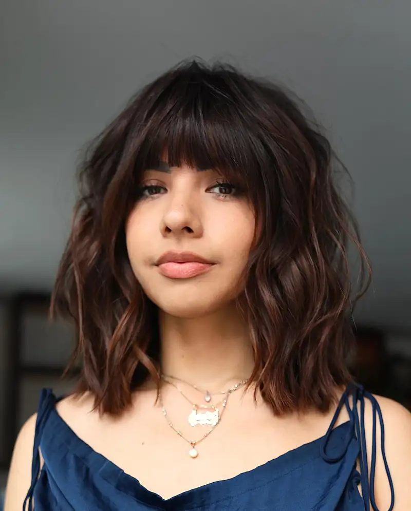 cortes de pelo long bob con flequillo tupido