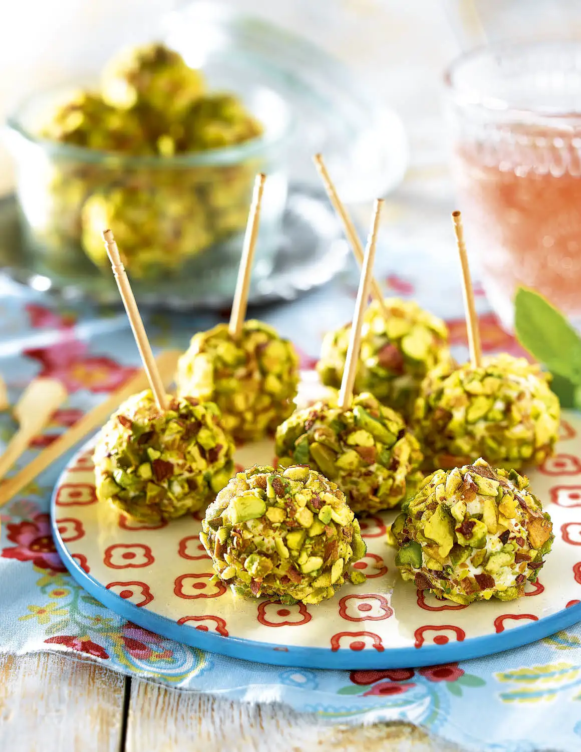 canapes naviden~os bombones pistacho