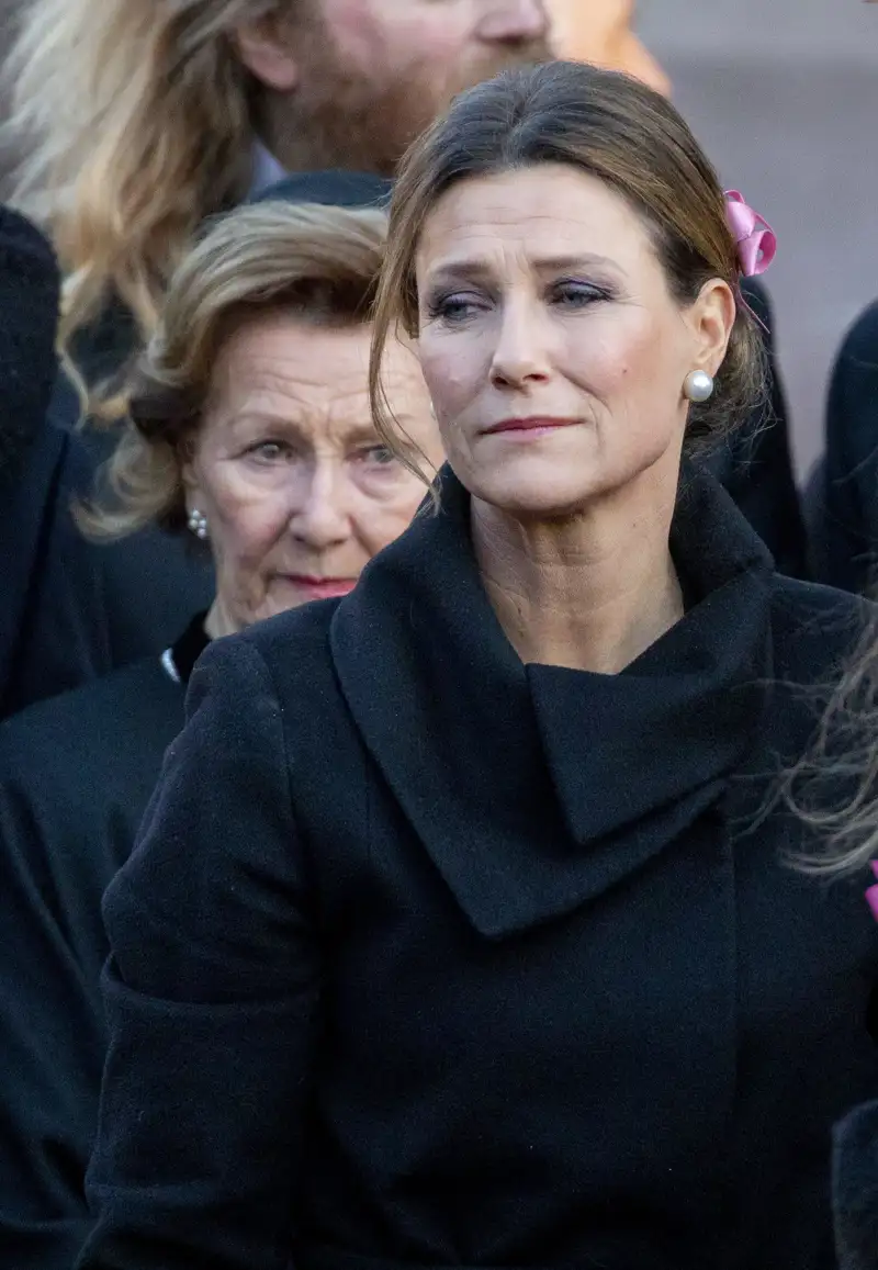 Marta Luisa en el funeral de Ari Behn