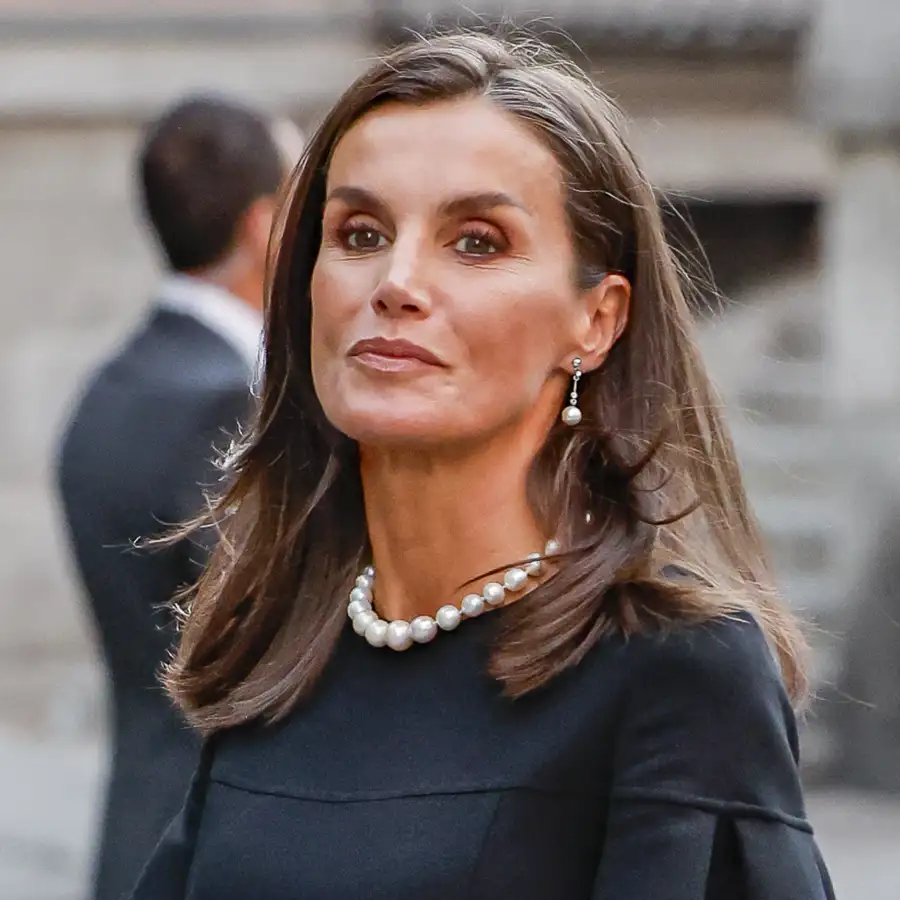 Letizia rescata la pieza más triste de todo su joyero: el collar de perlas 'de los tristes destinos'