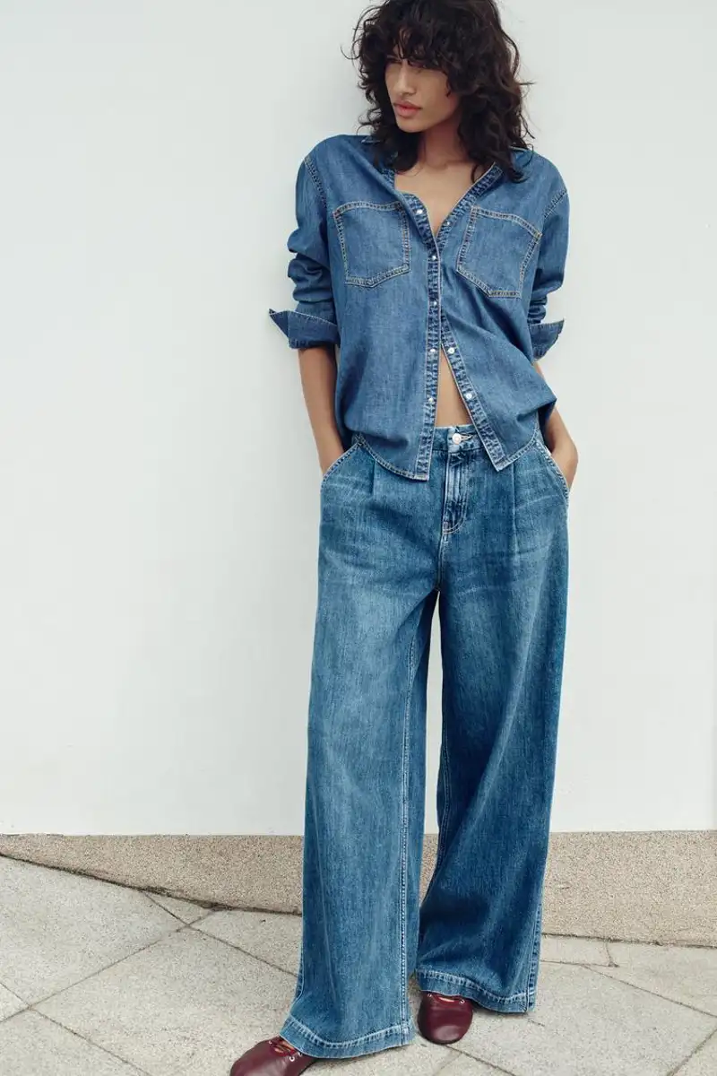 Anoche llegaron a Zara los 5 pantalones vaqueros holgados y estilosos que seran tendencia este Otono Invierno 2025