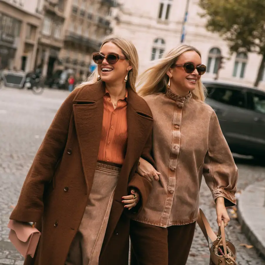 Cómo vestir en octubre: 30 looks para copiar siguiendo las tendencias más elegantes