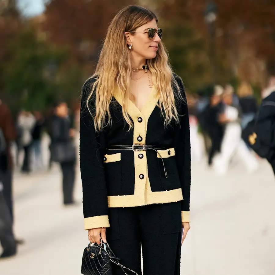 Adiós a los blazer: las lectoras +50 de CLARA prefieren estas chaquetitas de punto de Zara en los colores tendencia este invierno 2025
