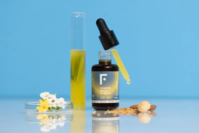 Ceramide Barrier Oil Serum de Freshly Cosmetics