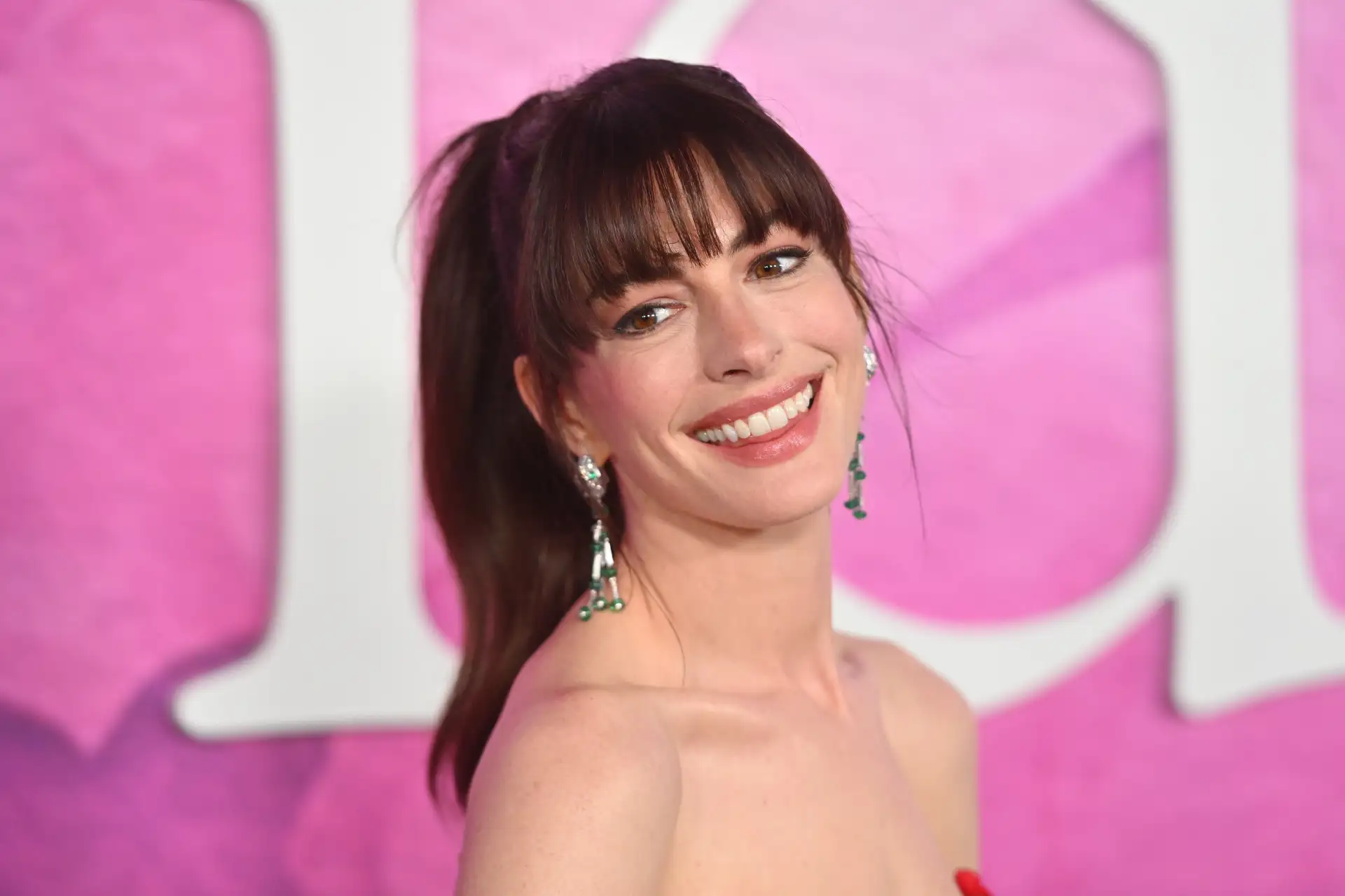 cremas para usar despues retinol anne hathaway