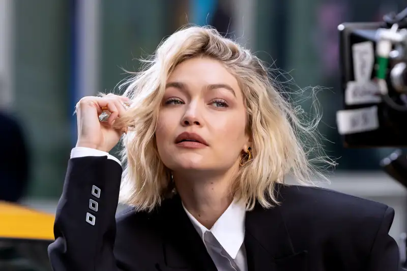 cortes de pelo bob para cara redonda +50 Gigi Hadid