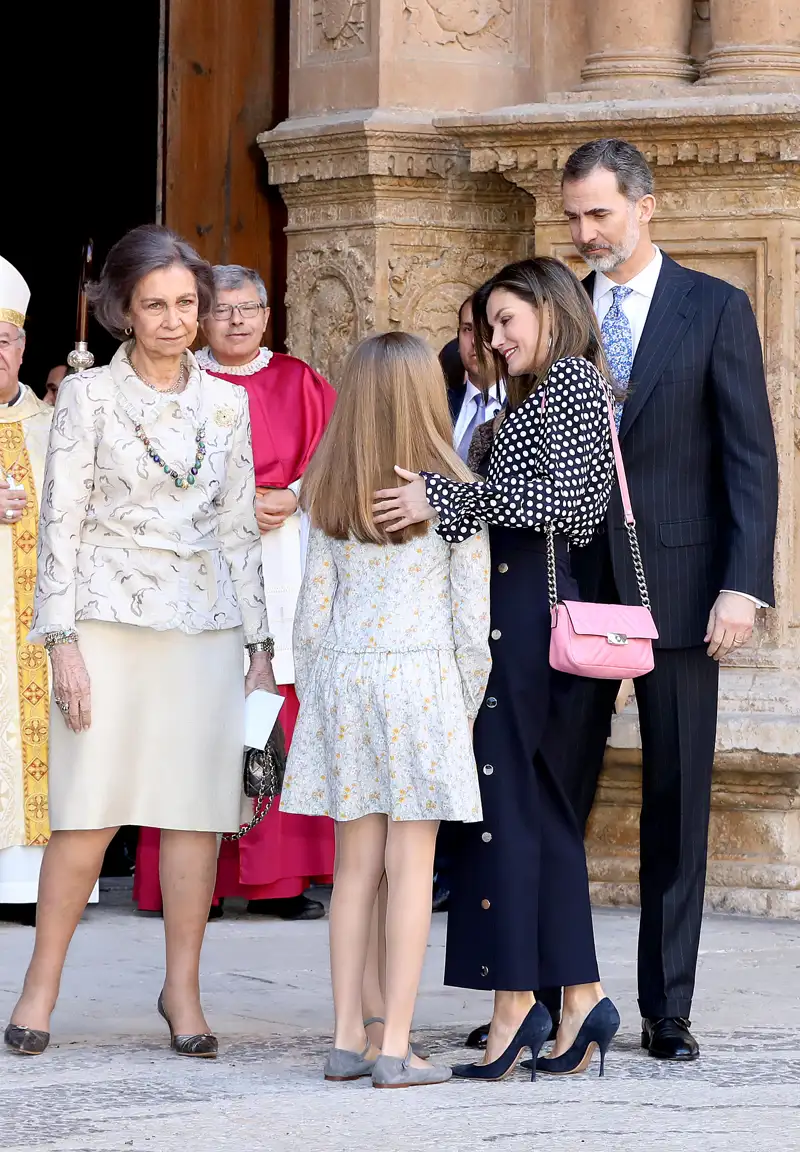 Reina Sofía, con Leonor, Letizia y Felipe en 2018