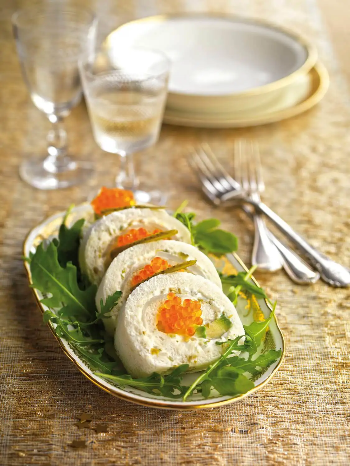 Rollitos de bacalao ahumado