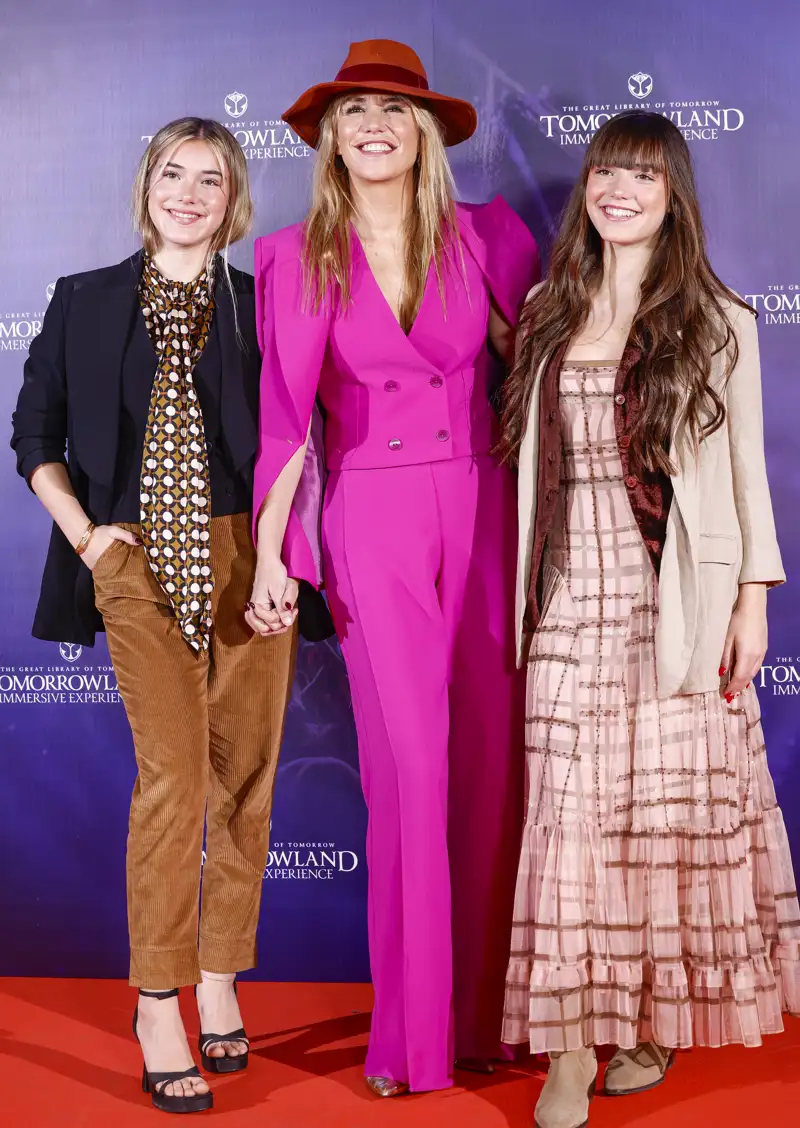 Raquel Meroño y sus hijas Martina y Daniela