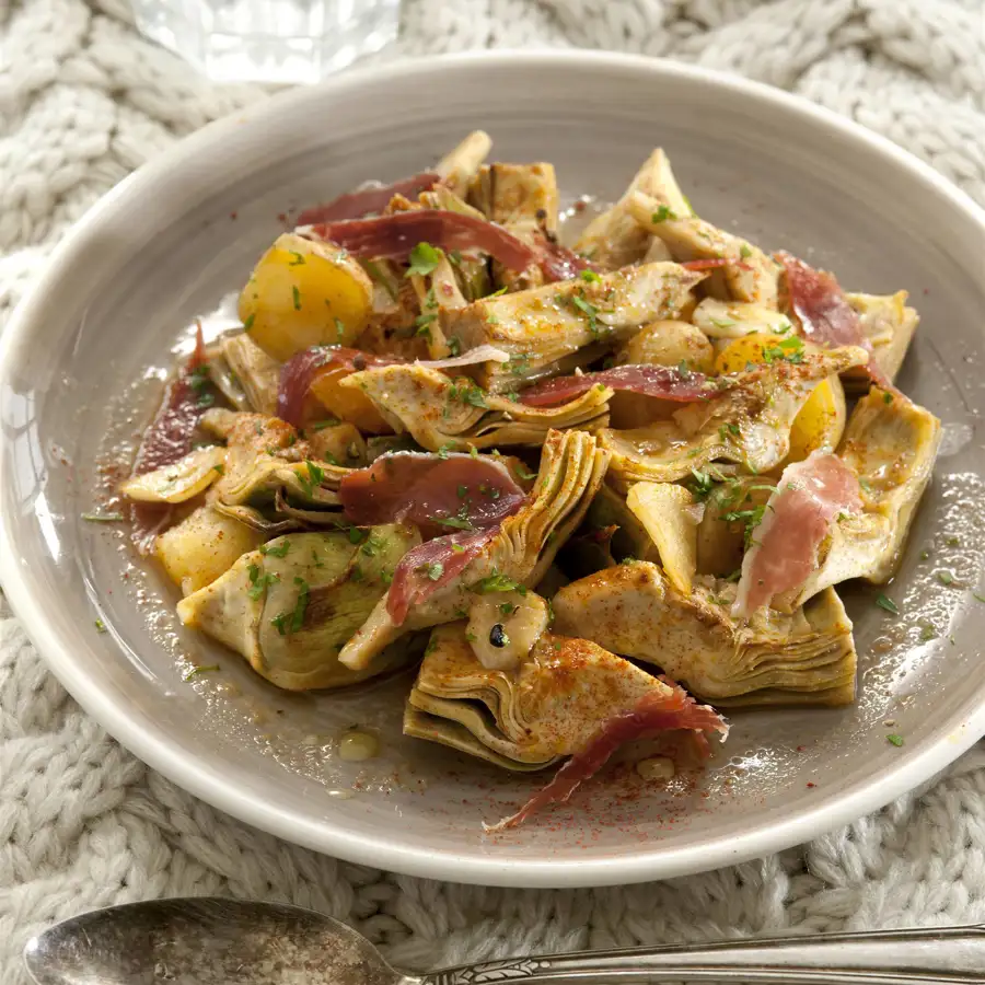 Alcachofas salteadas con patatitas