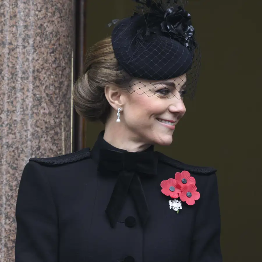 Una experta en lectura de labios revela la frase exacta de Kate Middleton a la duquesa de Edimburgo cuando pensaba que nadie las escuchaba