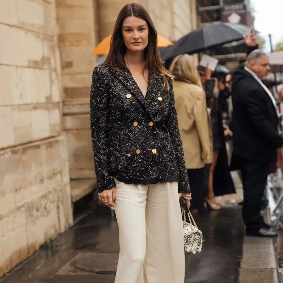 Han llegado a Zara las chaquetas festivas más elegantes que solucionarán cualquier look de Navidad