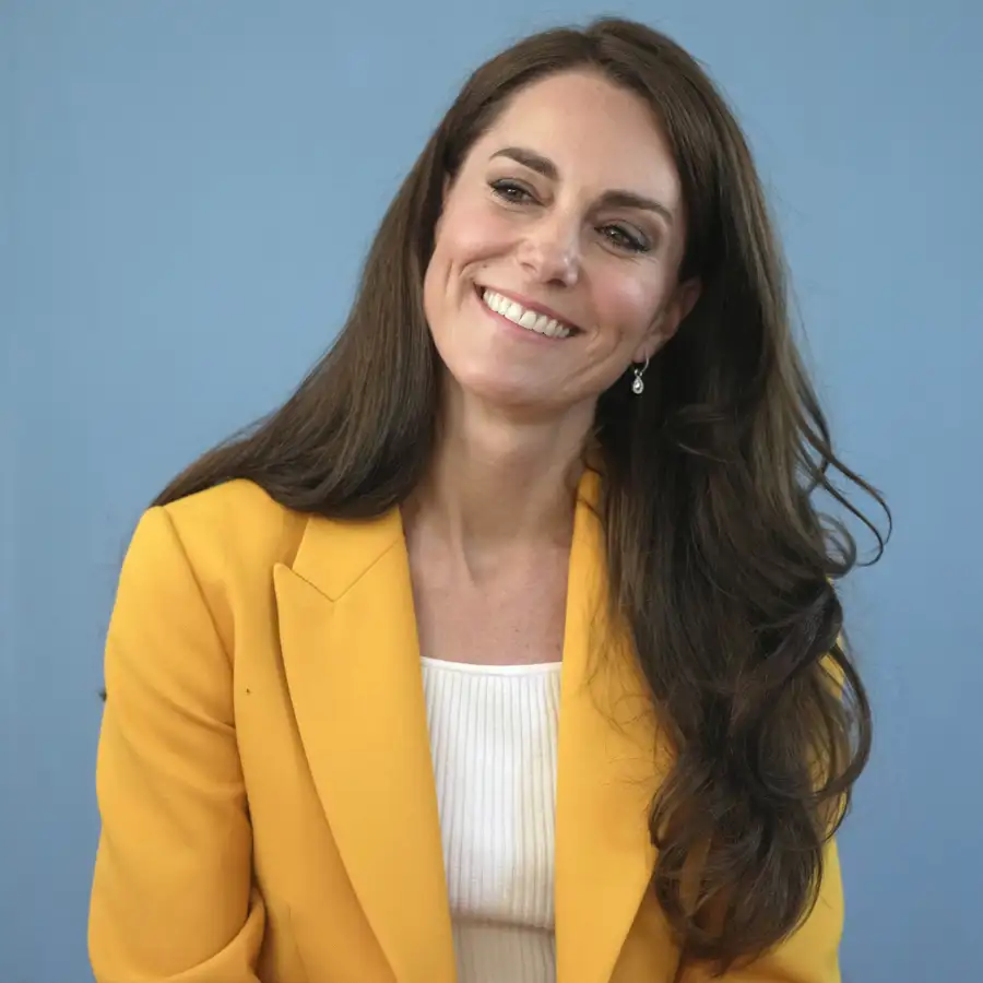 Del verde esperanza al print floral: una experta desvela las claves estilísticas de Kate Middleton para irradiar felicidad a través de su imagen