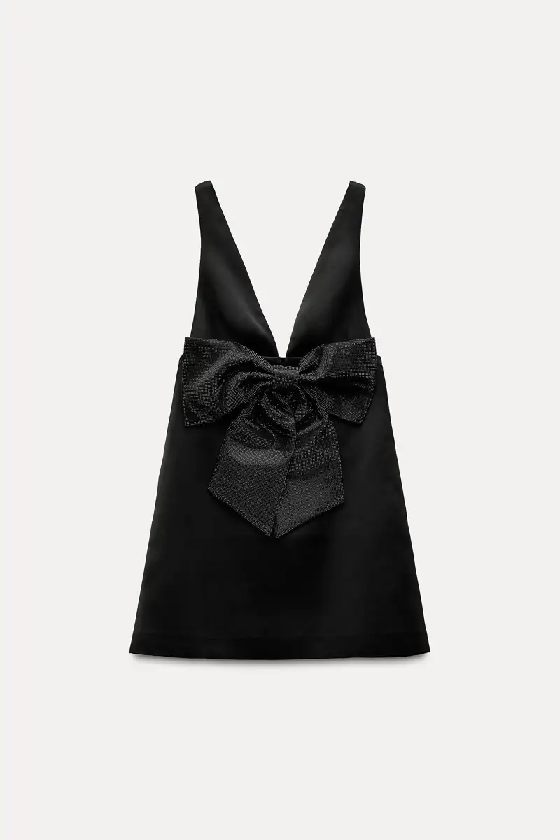 Vestidos negros de Zara Lazo strass